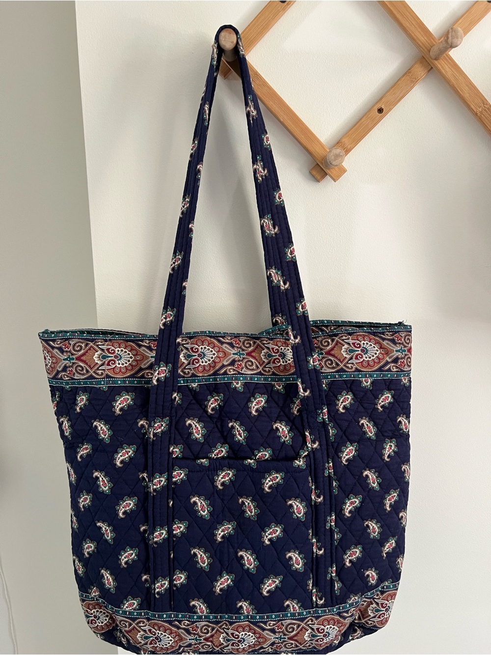 Vera Bradley Vintage Navy Paisley Large Tote - Picture 2 of 9
